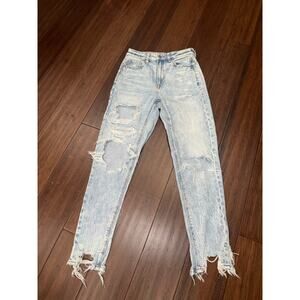 American Eagle Strigid Ripped Mom Jeans 00